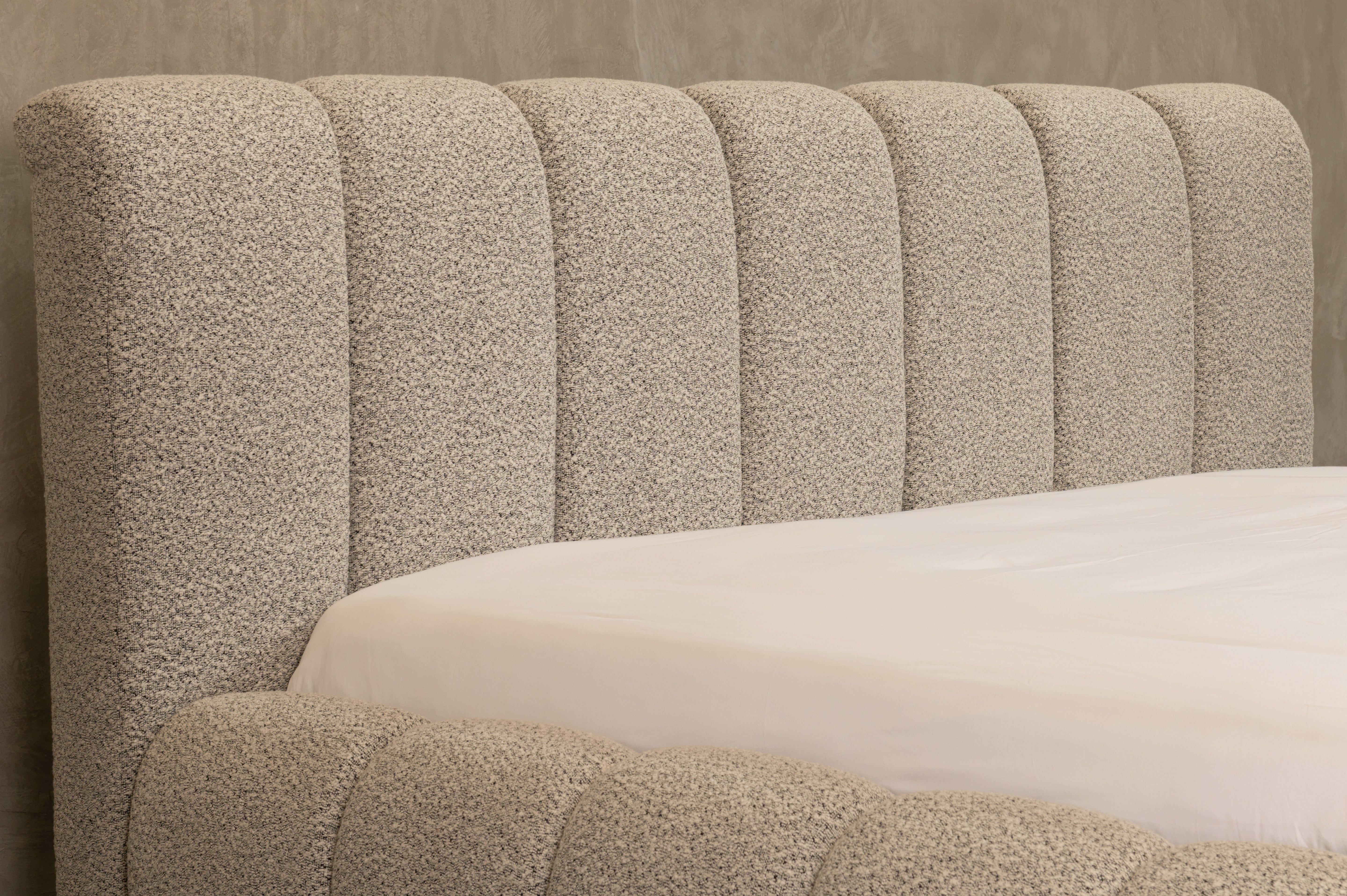 Recamara Milo Helsinki Domino