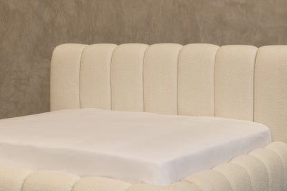 Recama Milo Ana White